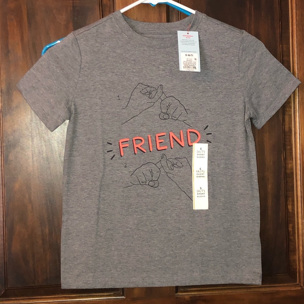 *NWT-Kid’s sign language graphic t-shirt, size 6-7 sm…
